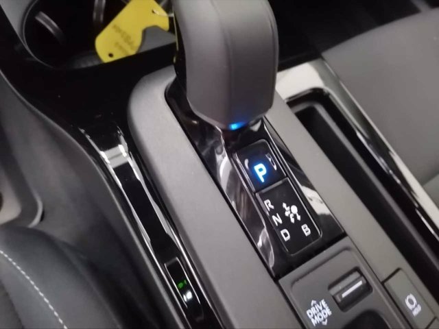 TOYOTA Prius 2.0 phev lounge