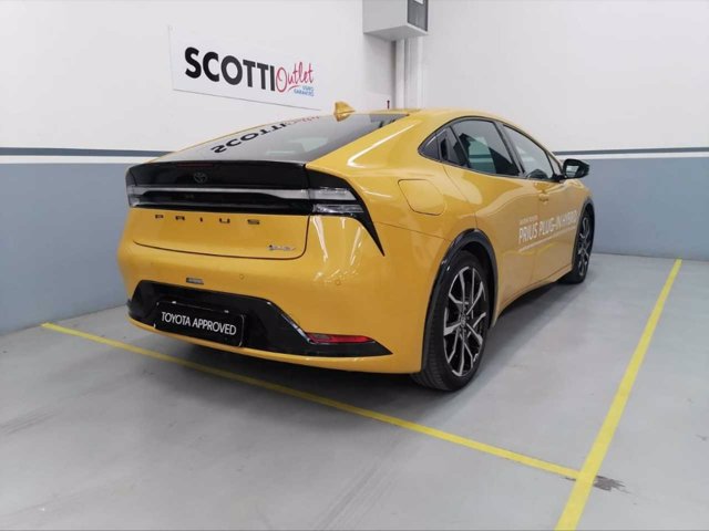 TOYOTA Prius 2.0 phev lounge
