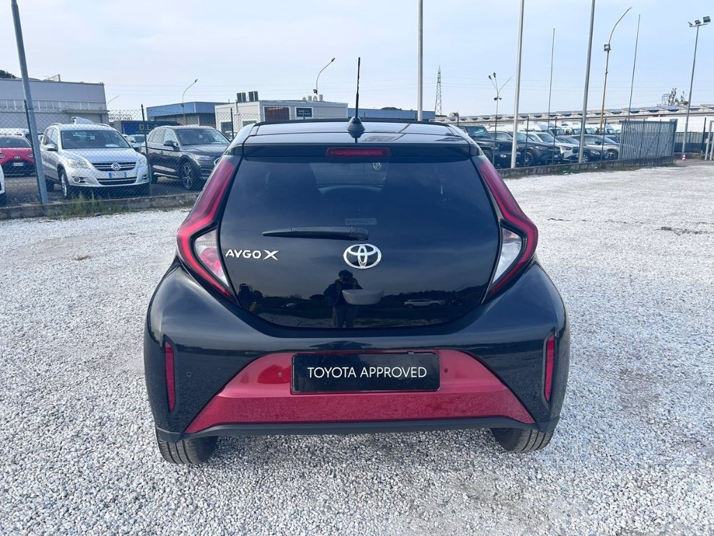 TOYOTA Aygo x 1.0 lounge air 72cv s-cvt
