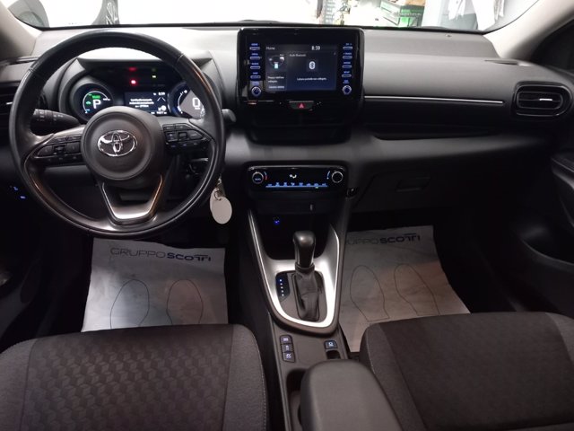TOYOTA Yaris 1.5 Hybrid 5 porte Trend
