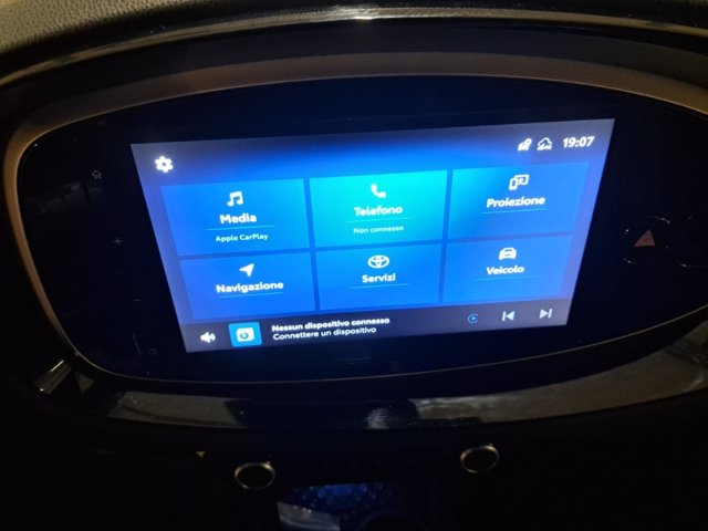 TOYOTA Aygo x 1.0 lounge 72cv