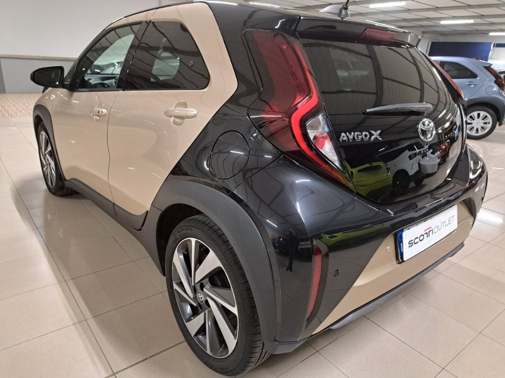 TOYOTA Aygo x 1.0 lounge 72cv