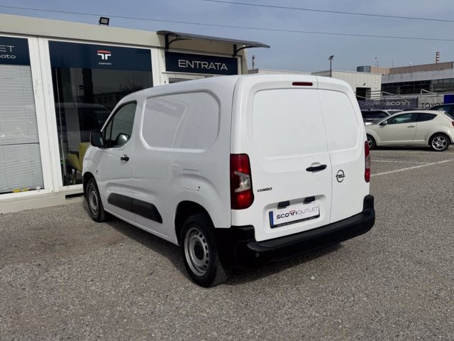 OPEL Combo Cargo 1.5 Diesel 100CV S&S PC 650kg Edition