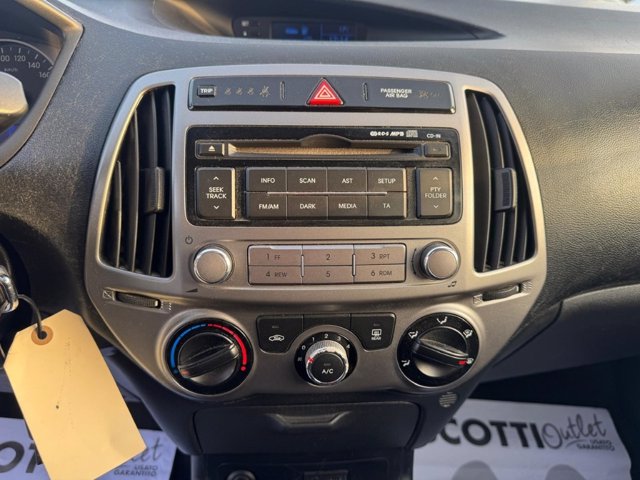 HYUNDAI i20 1.2 5p. Classic