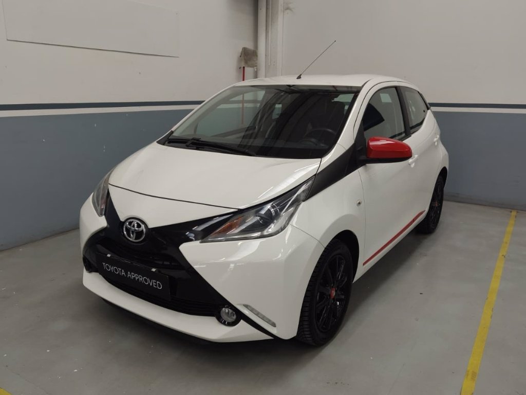 TOYOTA Aygo 5p 1.0 x-play my15