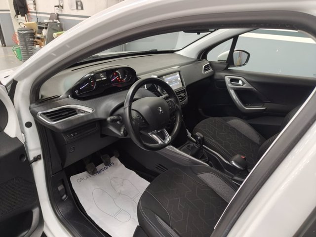 PEUGEOT 2008 1.2 puretech Active 82cv my16