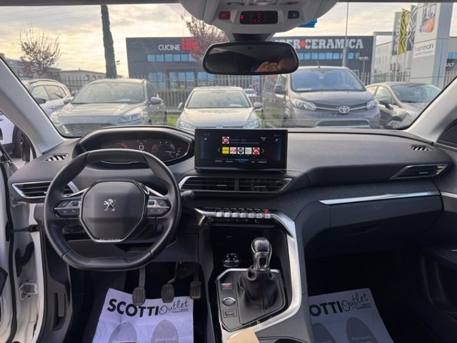 PEUGEOT 3008 BlueHDi 130 S&S Allure Pack