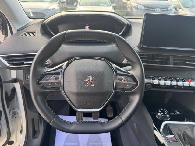 PEUGEOT 3008 BlueHDi 130 S&S Allure Pack