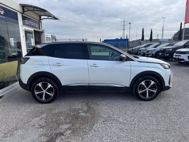 PEUGEOT 3008 BlueHDi 130 S&S Allure Pack