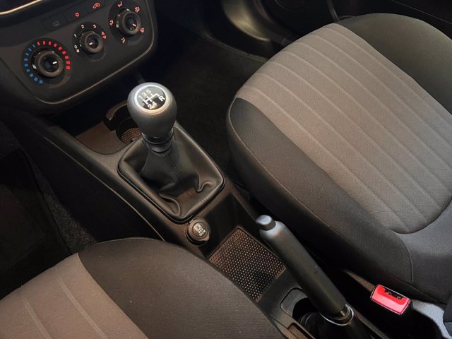 FIAT Punto 5p 1.2 lounge e6