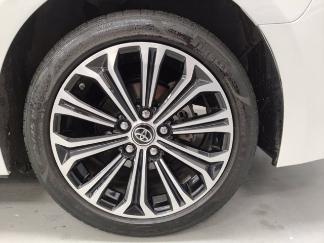 TOYOTA Corolla touring sports 1.8h business cvt