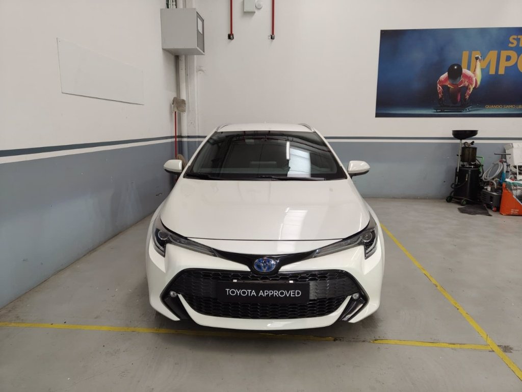 TOYOTA Corolla touring sports 1.8h business cvt