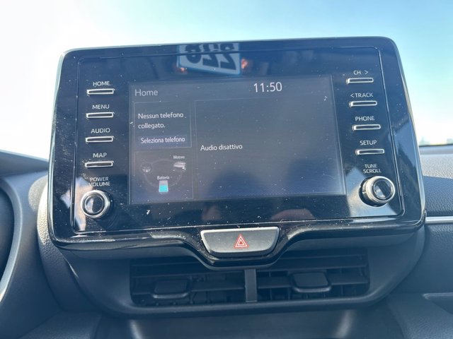 TOYOTA Yaris 1.5h trend