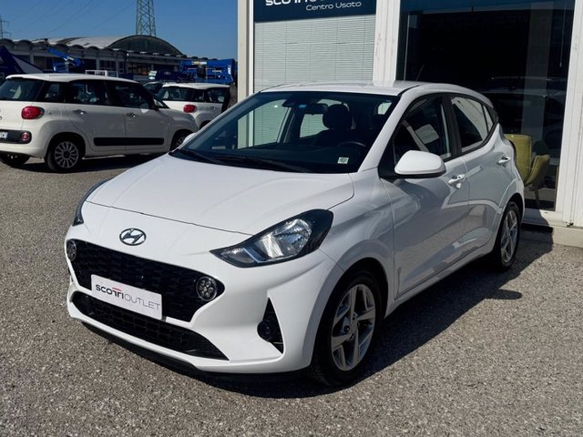 HYUNDAI i10 1.0 MPI Advanced
