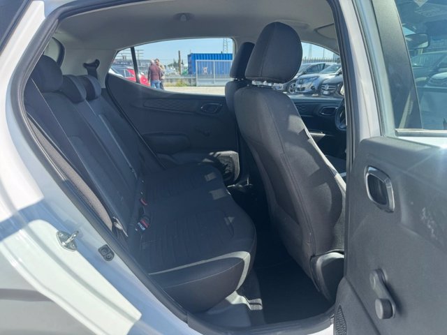 HYUNDAI i10 1.0 MPI Advanced