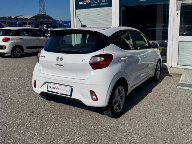 HYUNDAI i10 1.0 MPI Advanced