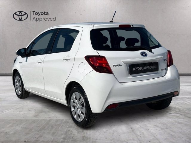 TOYOTA Yaris 1.5 Hybrid 5 porte Cool