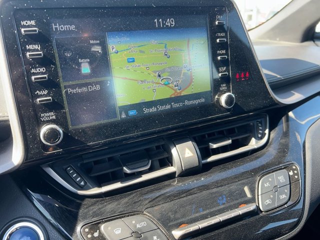 TOYOTA C-hr 1.8h business e-cvt