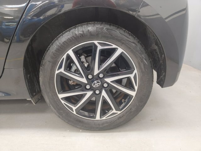 TOYOTA Yaris 1.5h trend