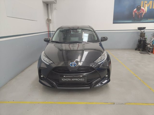TOYOTA Yaris 1.5h trend