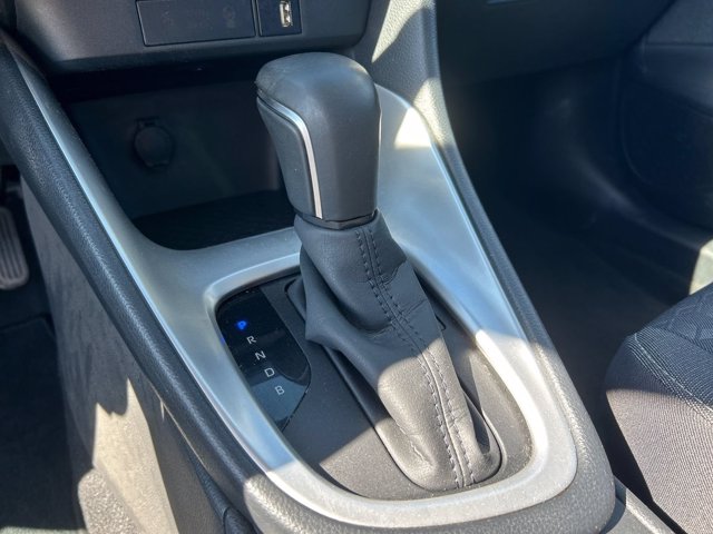 TOYOTA Yaris 1.5h active