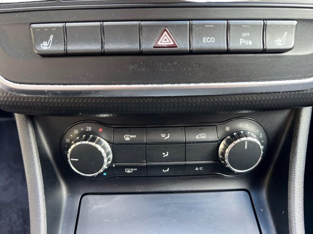 MERCEDES A 180 sport e6