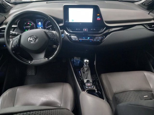 TOYOTA C-hr 1.8h trend e-cvt