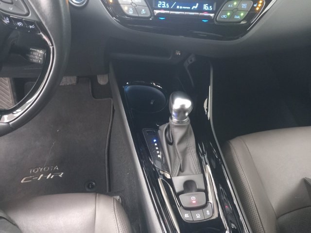 TOYOTA C-hr 1.8h trend e-cvt