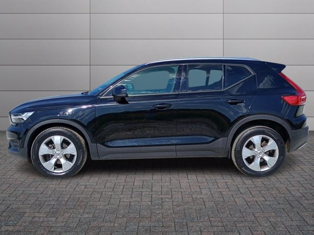 VOLVO Xc40 2.0 d3 momentum geartronic my20