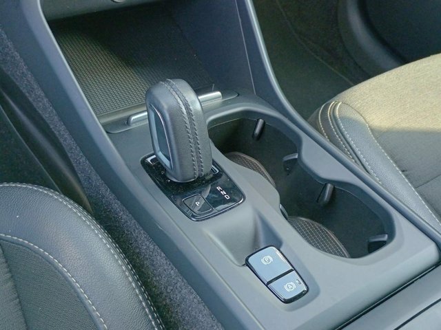 VOLVO Xc40 2.0 d3 momentum geartronic my20