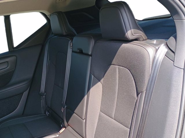 VOLVO Xc40 2.0 d3 momentum geartronic my20