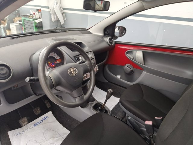 TOYOTA Aygo 3p 1.0 sol