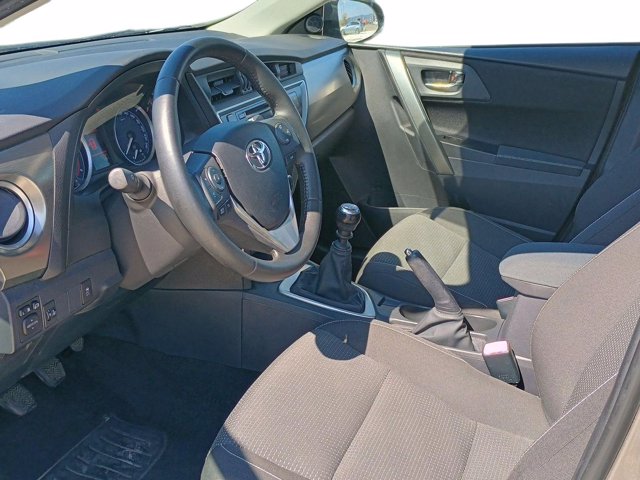 TOYOTA Auris Touring Sports 1.4 D-4D