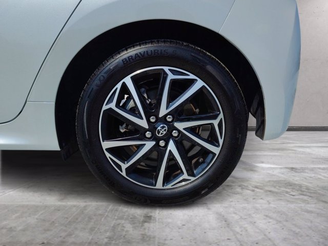 TOYOTA Yaris 1.5h style