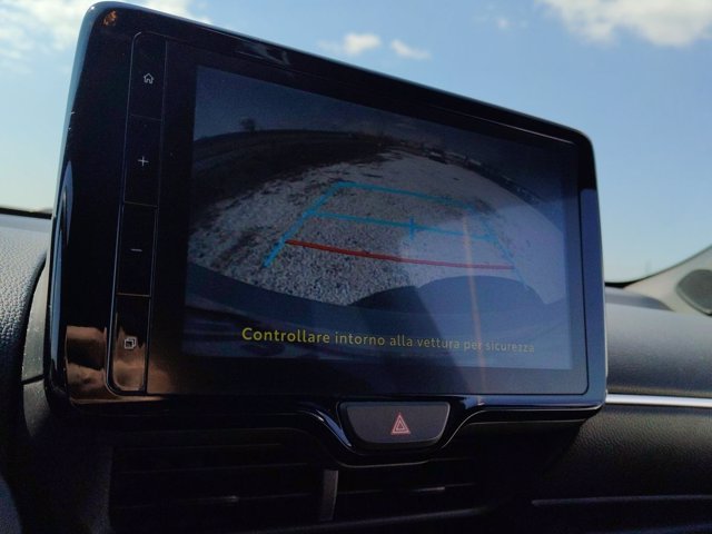 TOYOTA Yaris 1.5h style