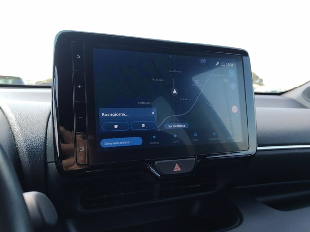 TOYOTA Yaris 1.5h style