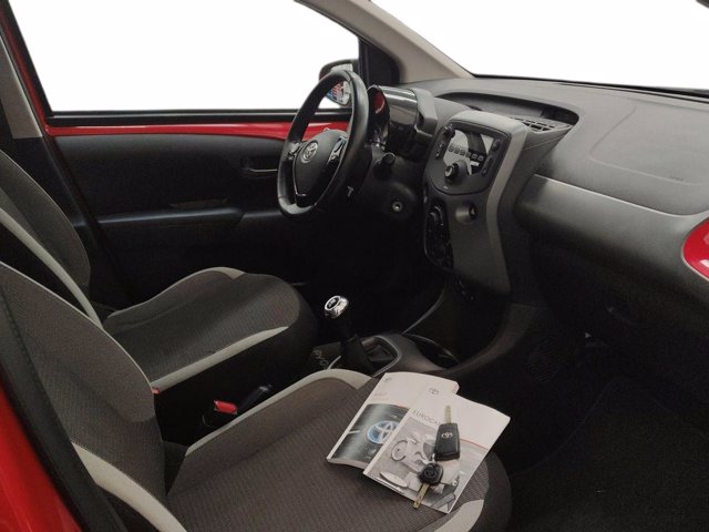 TOYOTA Aygo 5p 1.0 x-cool 72cv