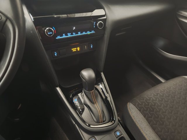 TOYOTA Yaris cross 1.5h orange edition fwd 116cv e-cvt