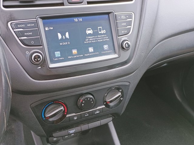 HYUNDAI I20 5p 1.2 mpi connectline 75cv