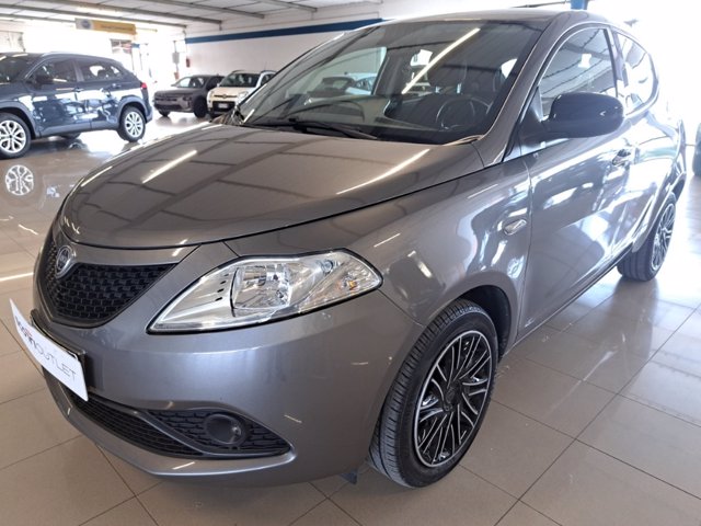 LANCIA Ypsilon 1.0 firefly hybrid gold s&s 70cv