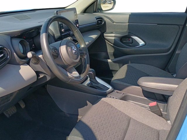 TOYOTA Yaris Cross 1.5 Hybrid 5p. E-CVT Active