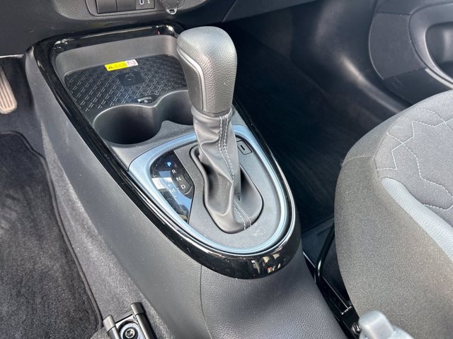 TOYOTA Aygo x 1.0 lounge 72cv s-cvt