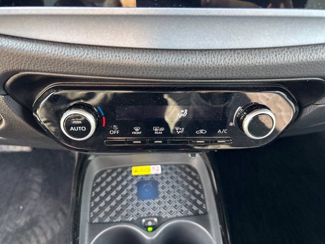 TOYOTA Aygo x 1.0 lounge 72cv s-cvt