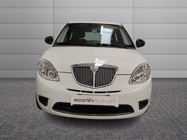 LANCIA Ypsilon 1.2 8v diva 69cv