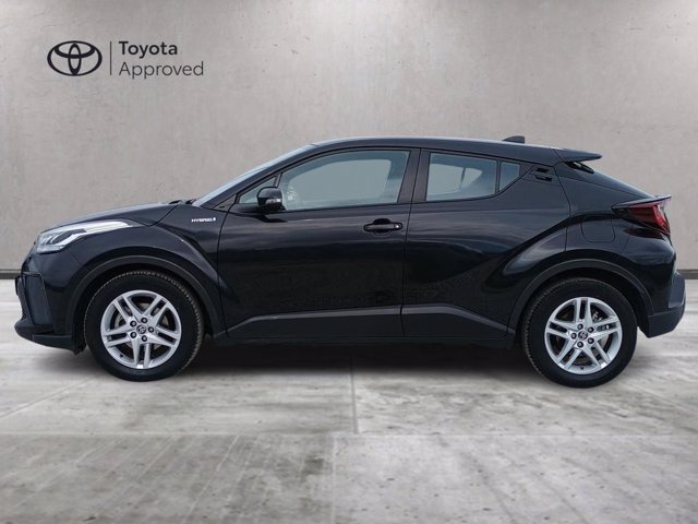 TOYOTA C-hr 1.8h business e-cvt