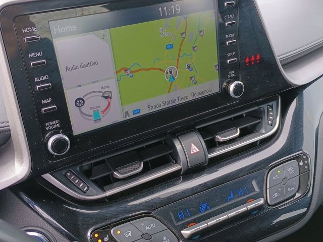 TOYOTA C-hr 1.8h business e-cvt