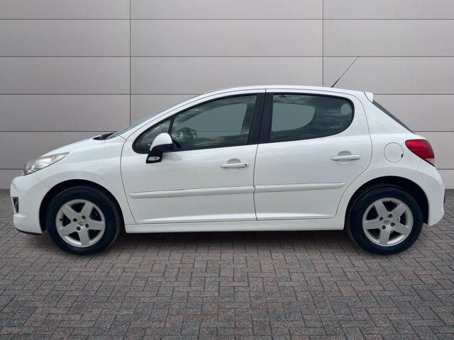 PEUGEOT 207 1.4 HDi 70CV 5p. Allure