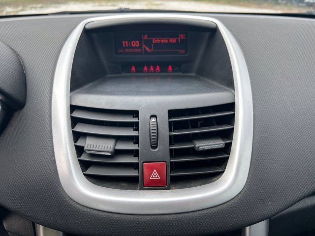 PEUGEOT 207 1.4 HDi 70CV 5p. Allure