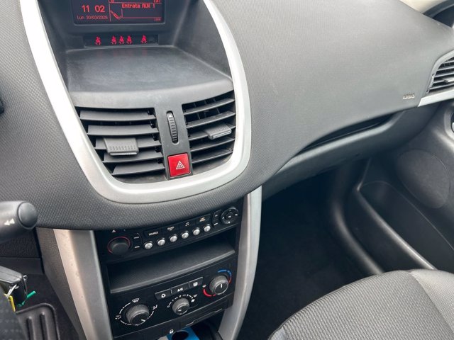 PEUGEOT 207 1.4 HDi 70CV 5p. Allure