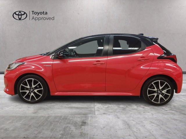 TOYOTA Yaris 1.5h premiere
